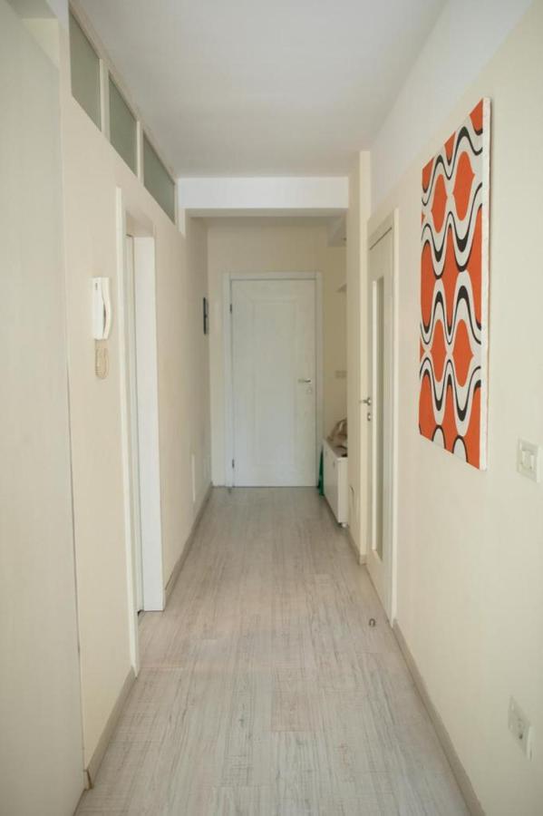 Down Town Tirana Apartment Center Luaran gambar