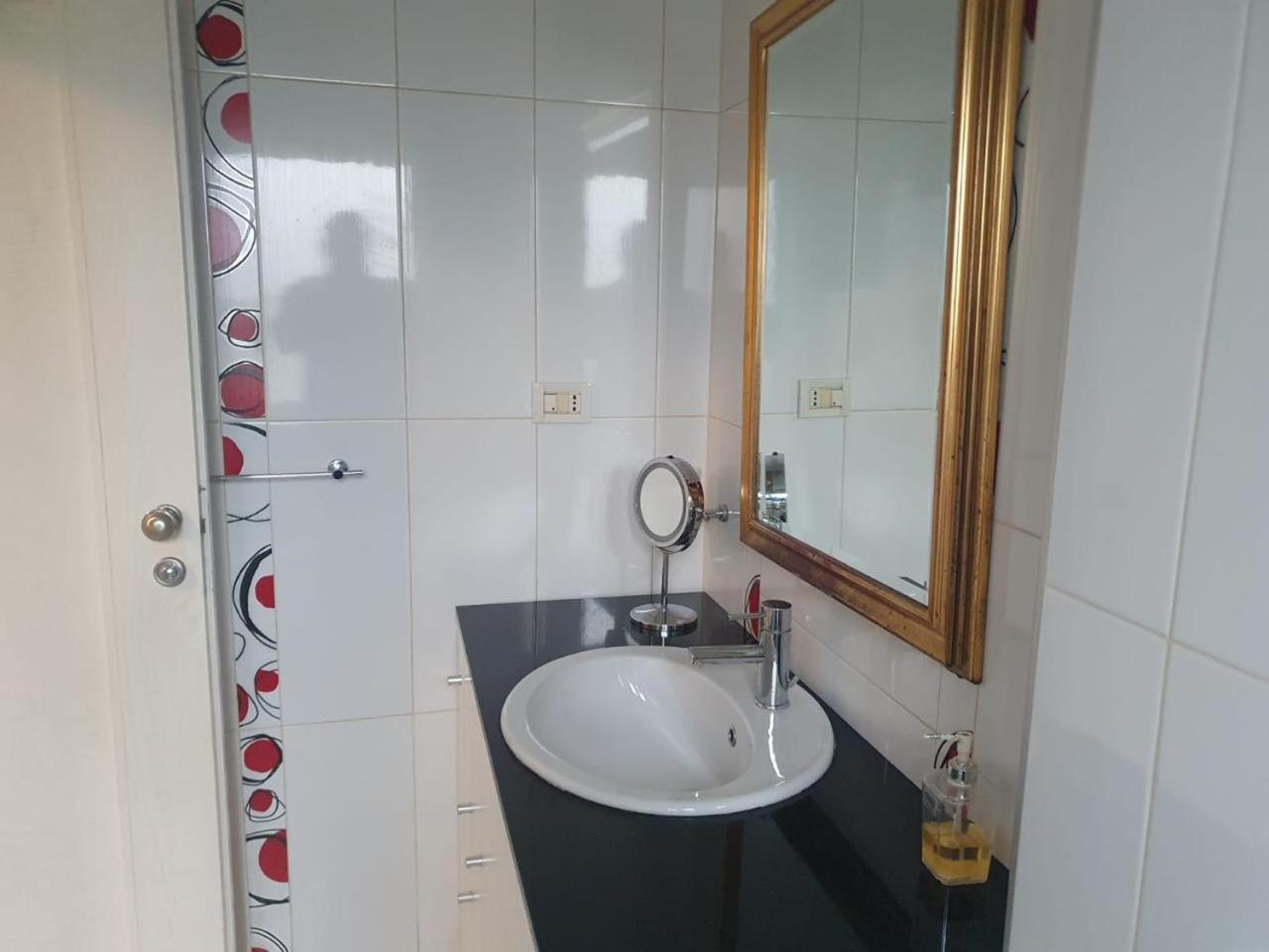 Down Town Tirana Apartment Center Luaran gambar